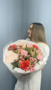 Сборный букет «Валенсия»