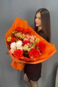 Сборный букет «Дофаминовый»