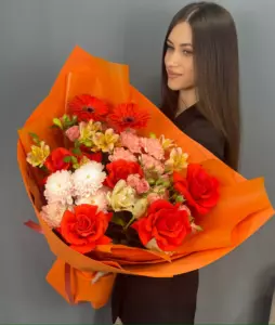 Сборный букет «Дофаминовый»