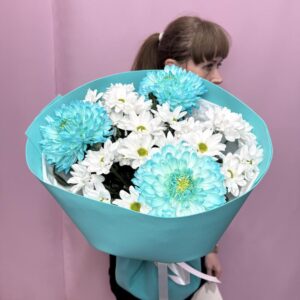 Букет из небесных хризантем